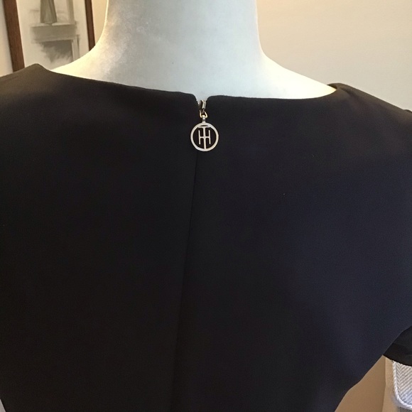 Perfect for New Years! Look at these sleeves! TOMMY HILFIGER lbd EUC Sz 8 - Picture 5 of 5